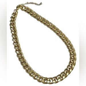 Ellie Vail Gold Chain Necklace